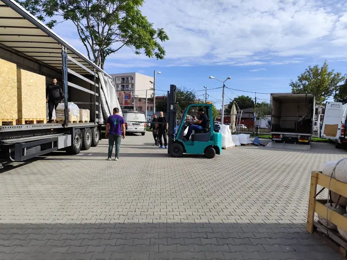 Pregătirea încărcării într-o zonă logistică